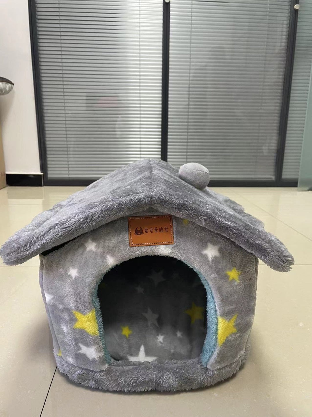Cozy House-Shaped Pet Bed